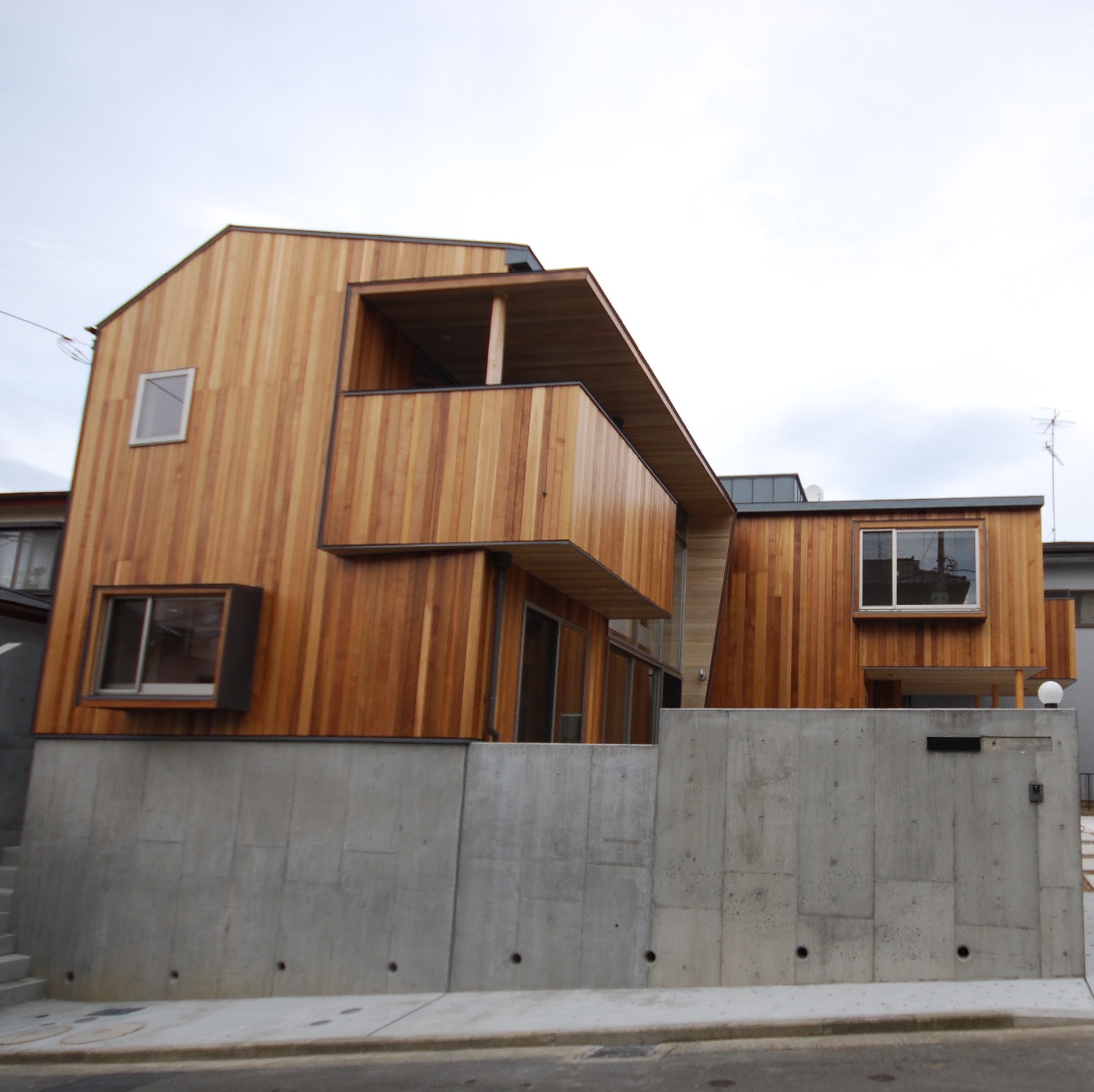 青葉台の家の家