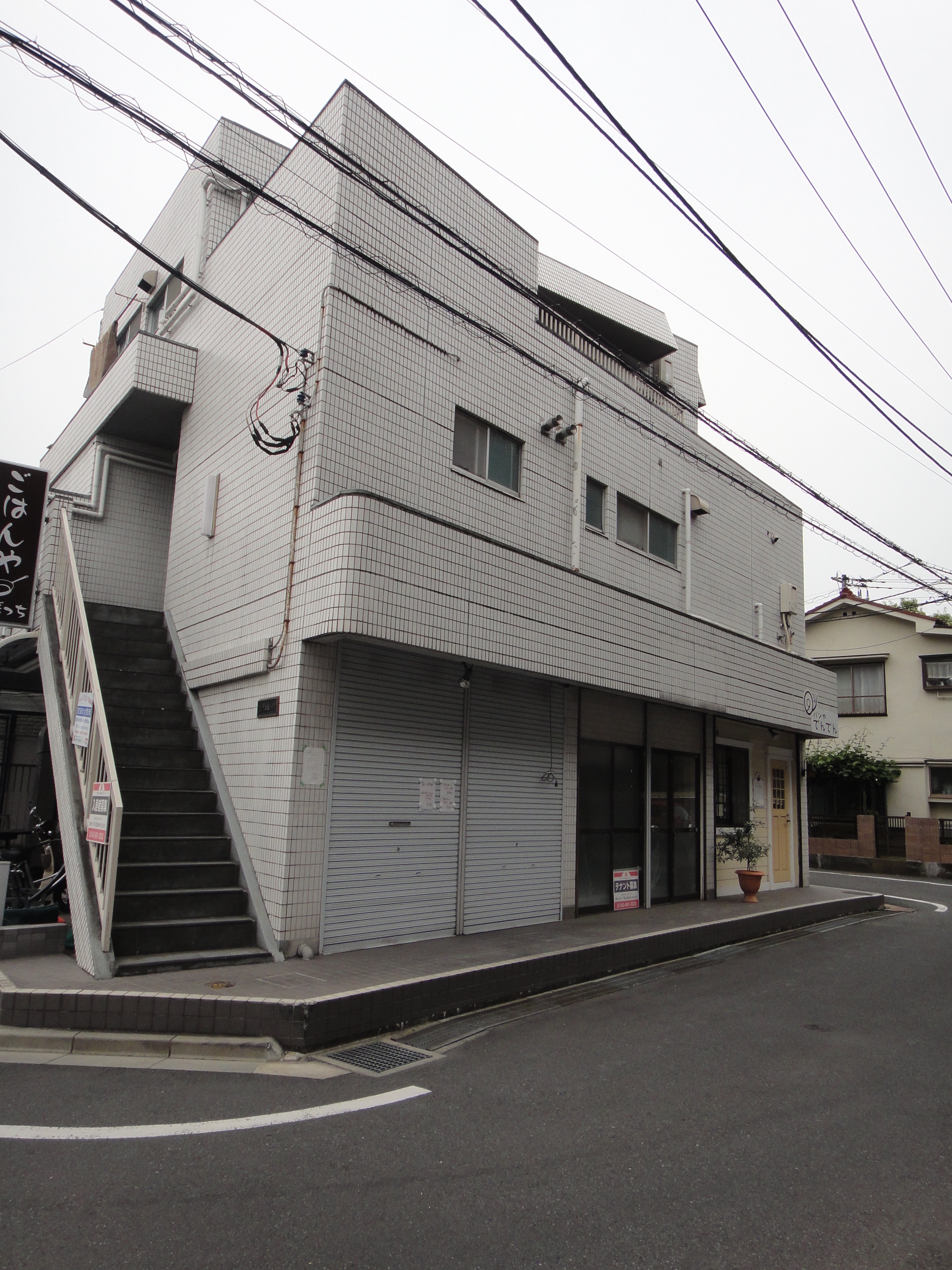 八王子の集合住宅