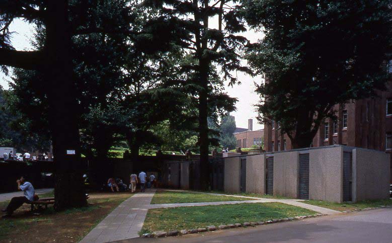 大講堂南広場整備